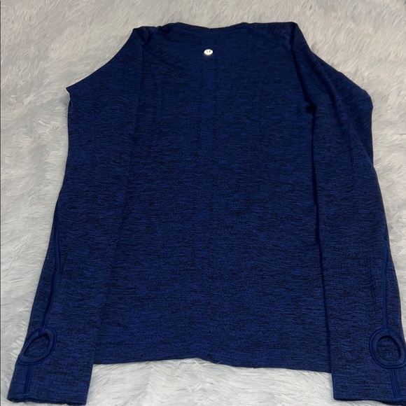 Lululemon long sleeve blue shirt size 4 - Picture 6 of 8